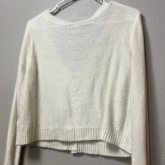 American Eagle Cropped Cardigan - Picture 11 of 15